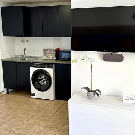 Apartbeach Festival Village 3 Y Vistas Piscina * Salou