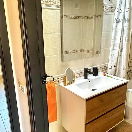 Apartbeach Festival Village 3 Y Vistas Piscina * Salou